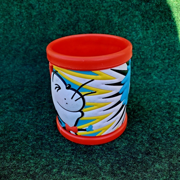 Universal's Islands of Adventure Dr Seuss Kid 3D Cup Mug Thing 1 Thing 2 - Picture 3 of 8